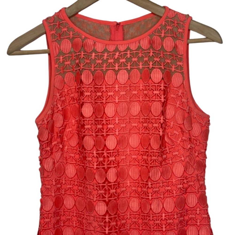LAUREN RAPLH LAUREN | Sleeveless Coral Calla Lily Lace Mesh Dress | Size 0 - Picture 4 of 13